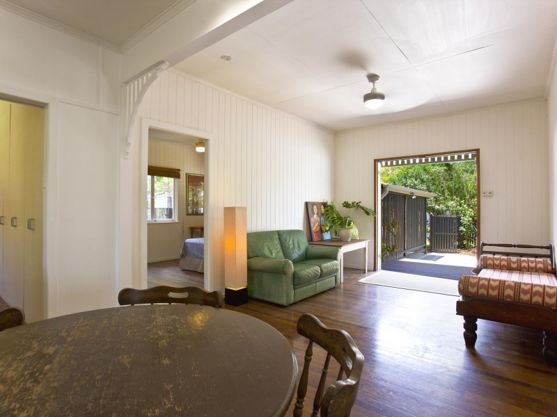 13 Janet Street, Noosaville QLD 4566