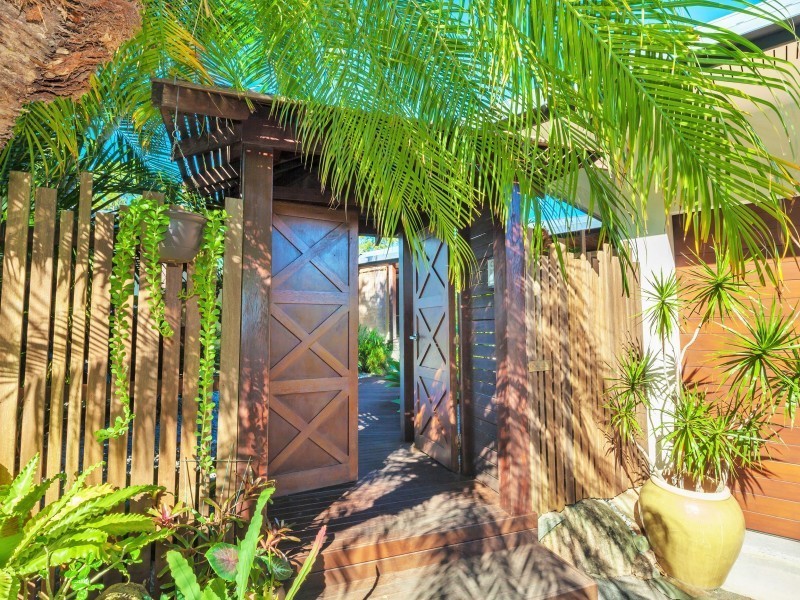 136 Gumboil Road, Tinbeerwah QLD 4563