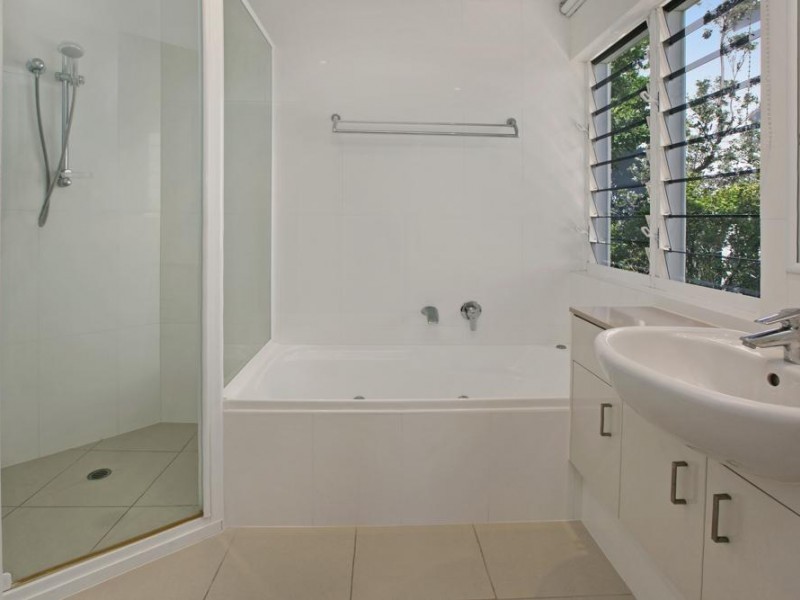 6/1 Park Crescent, Sunshine Beach QLD 4567