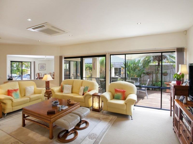 19 Shipyard Circuit, Noosa Waters QLD 4566