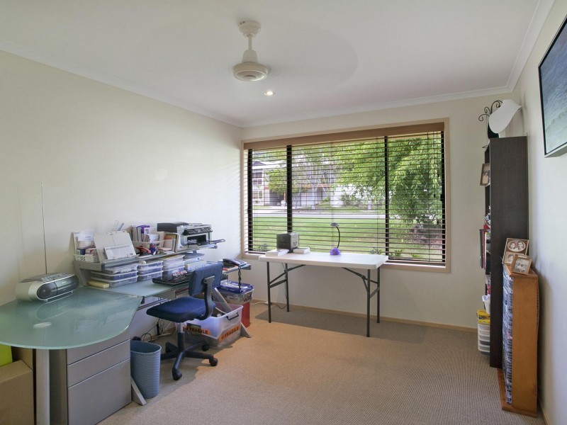 19 Shipyard Circuit, Noosa Waters QLD 4566