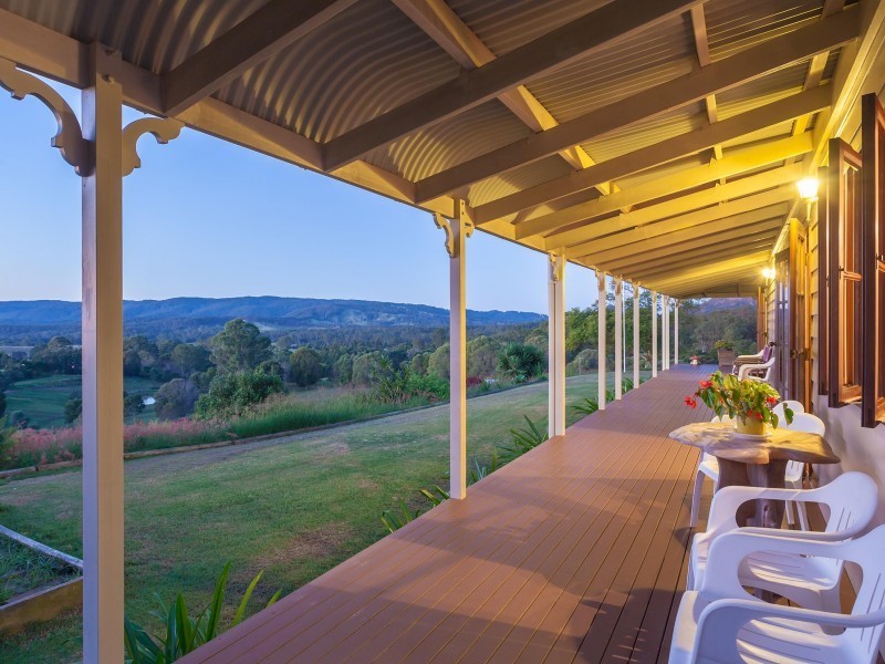 35 Flindersia Drive, Traveston QLD 4570