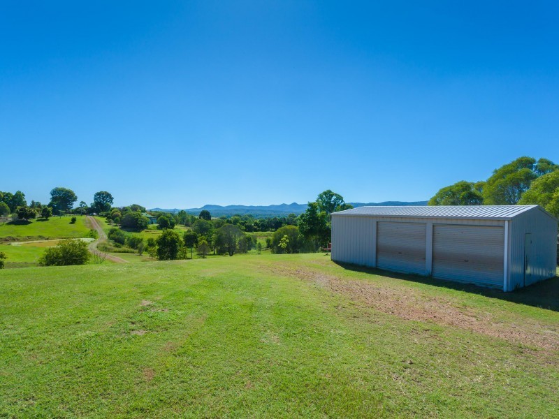 35 Flindersia Drive, Traveston QLD 4570