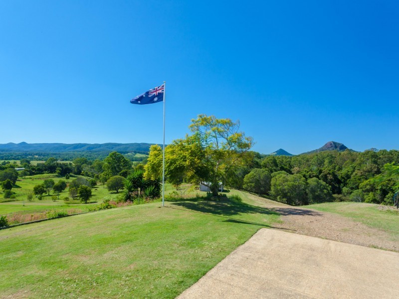 35 Flindersia Drive, Traveston QLD 4570