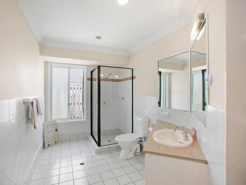 101 Shorehaven Drive, Noosa Waters QLD 4566