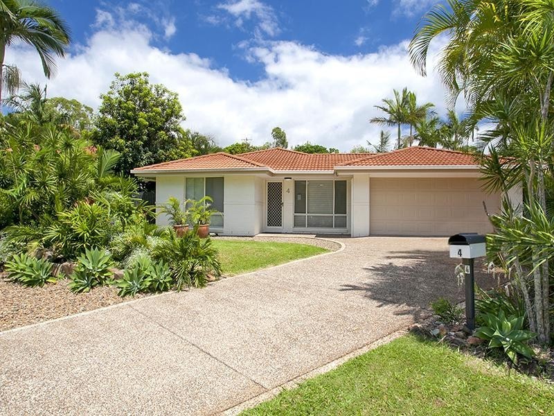 4 Sittella Court, Noosa Heads QLD 4567