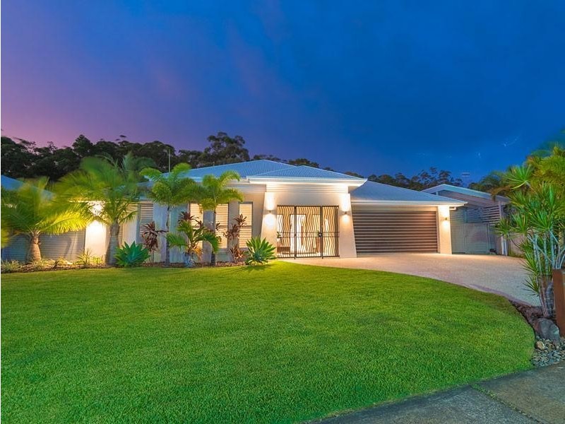 11 Attenuatta Place, Noosaville QLD 4566