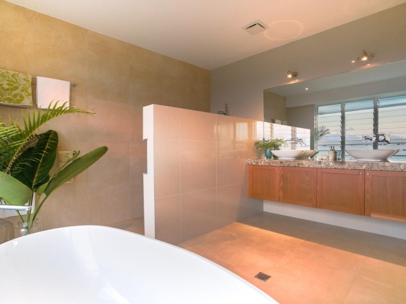67 Regency Road, Doonan QLD 4562