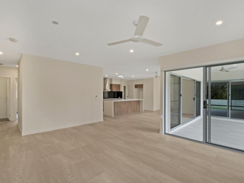 21 Livingstone Street, Tewantin QLD 4565