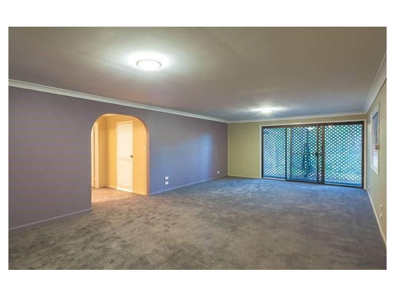 9 Smiths Road, Tinbeerwah QLD 4563