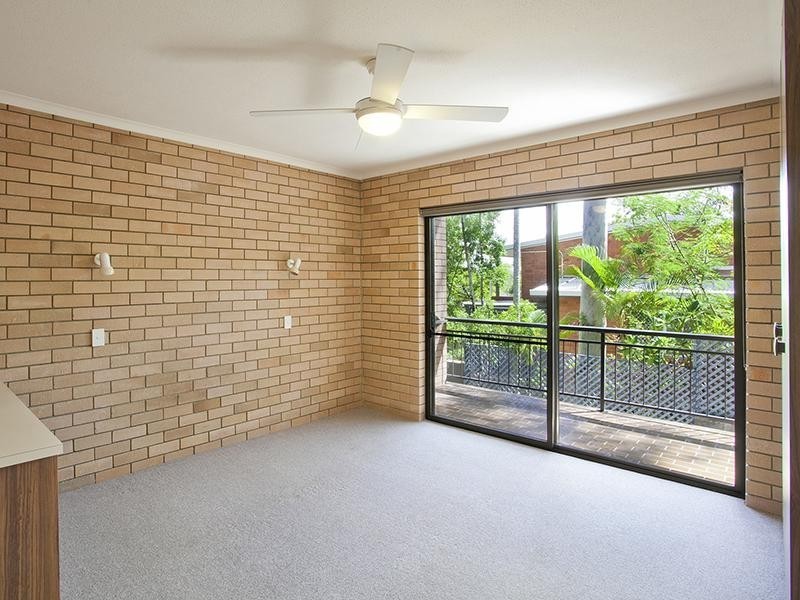 2/26 Katharina Street, Noosa Heads QLD 4567