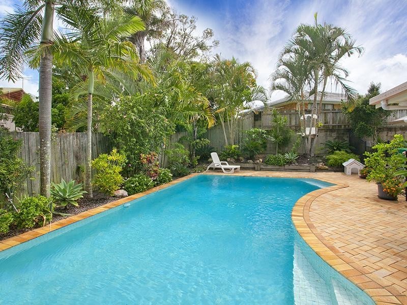 24 Boxsell Rise, Sunrise Beach QLD 4567