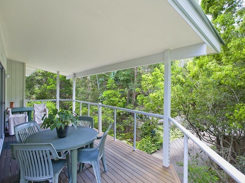 16 Moonare Crescent, Noosa Heads QLD 4567