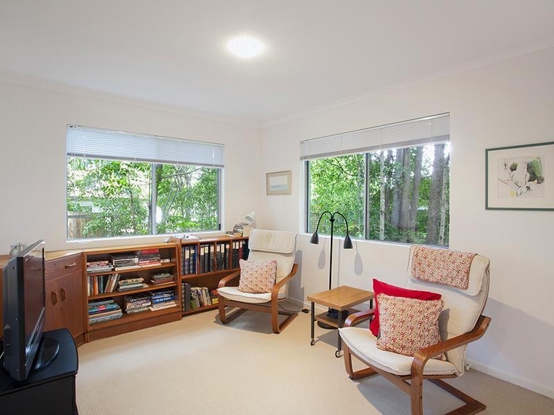 16 Moonare Crescent, Noosa Heads QLD 4567