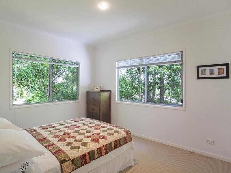 16 Moonare Crescent, Noosa Heads QLD 4567