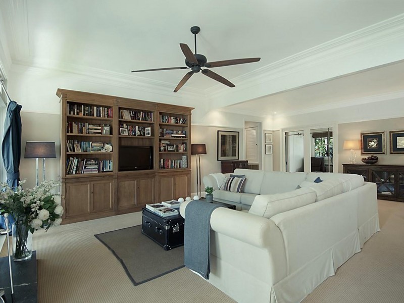 4 Ernest Street, Tewantin QLD 4565