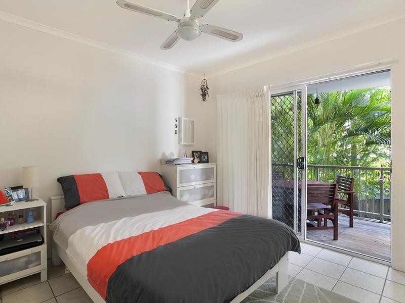2/19 Advance Place, Sunrise Beach QLD 4567