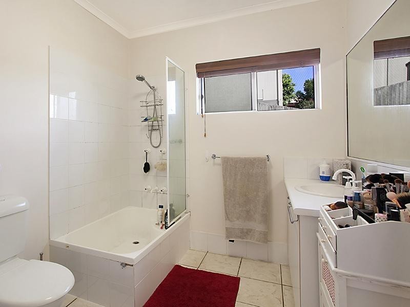 2/19 Advance Place, Sunrise Beach QLD 4567