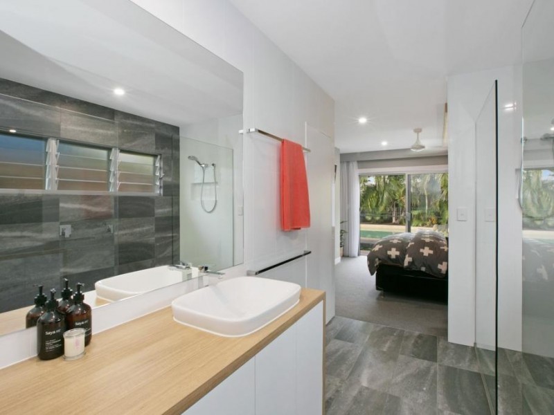 20  Orcades Street, Sunrise Beach QLD 4567