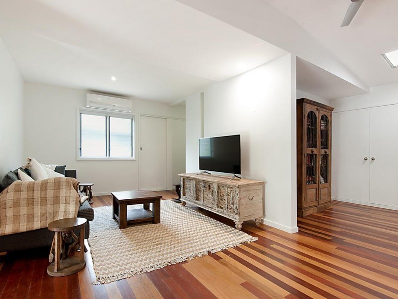 4 Morning Glory Drive, Cooroibah QLD 4565