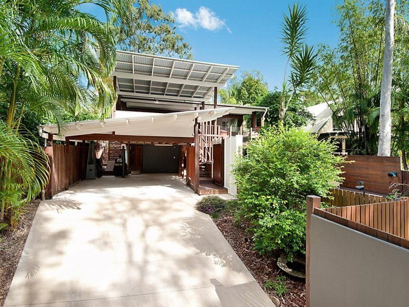 4 Morning Glory Drive, Cooroibah QLD 4565