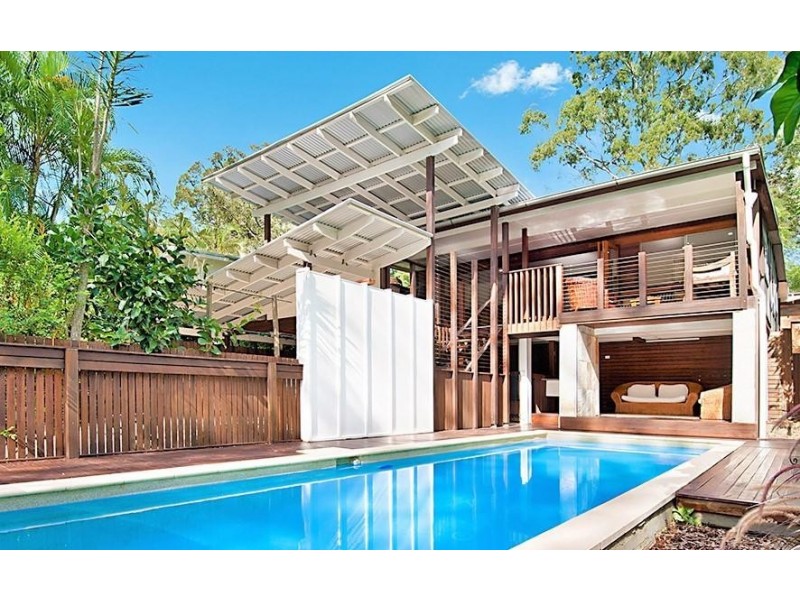 4 Morning Glory Drive, Cooroibah QLD 4565