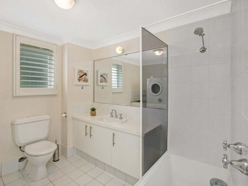 1/6  Douglas Street, Sunshine Beach QLD 4567