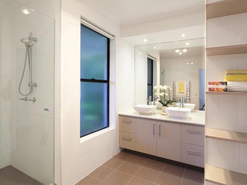 12  Helm Court, Noosa Waters QLD 4566