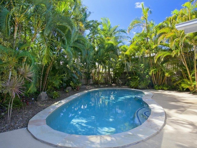 12  Helm Court, Noosa Waters QLD 4566