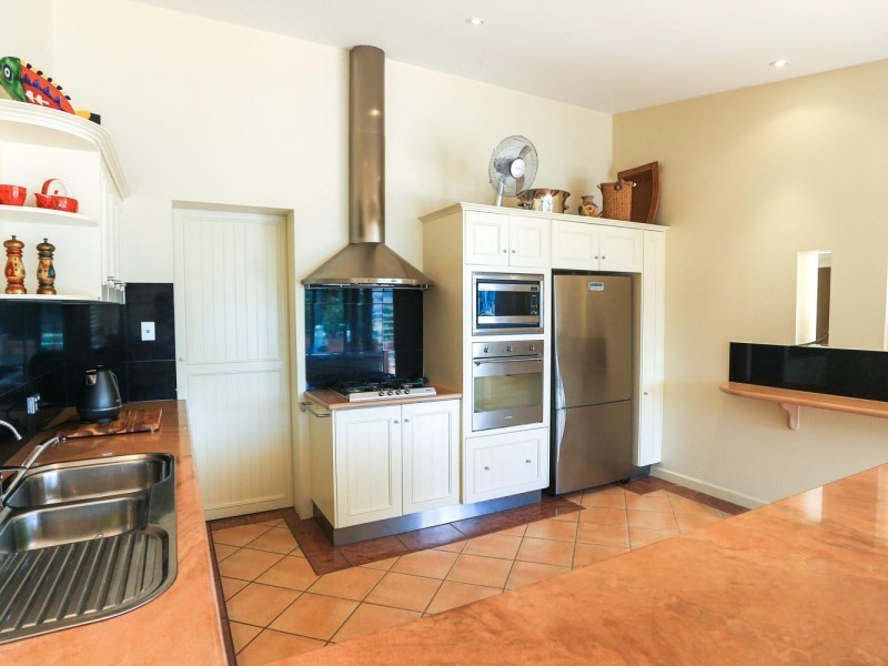 23  Mossman Court, Noosa Heads QLD 4567