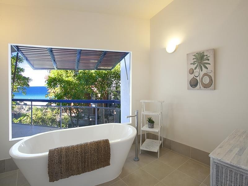 36 Arakoon Crescent, Sunshine Beach QLD 4567