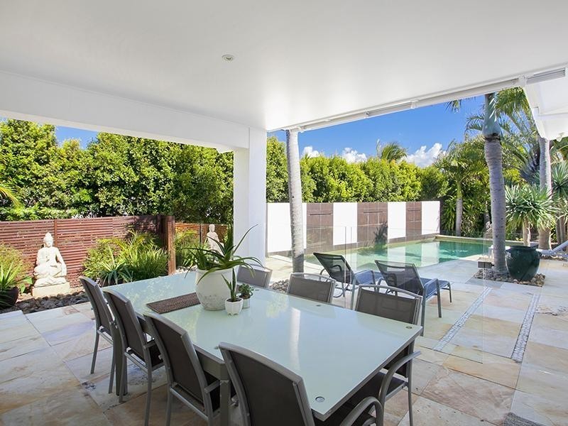 10 Captains Court, Sunrise Beach QLD 4567