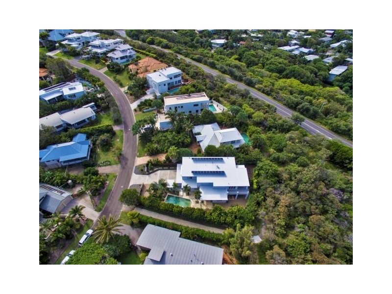 10 Captains Court, Sunrise Beach QLD 4567