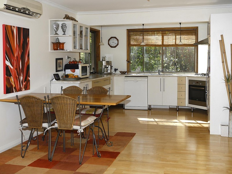 417  Pomona Kin-Kin Road, Pinbarren QLD 4568