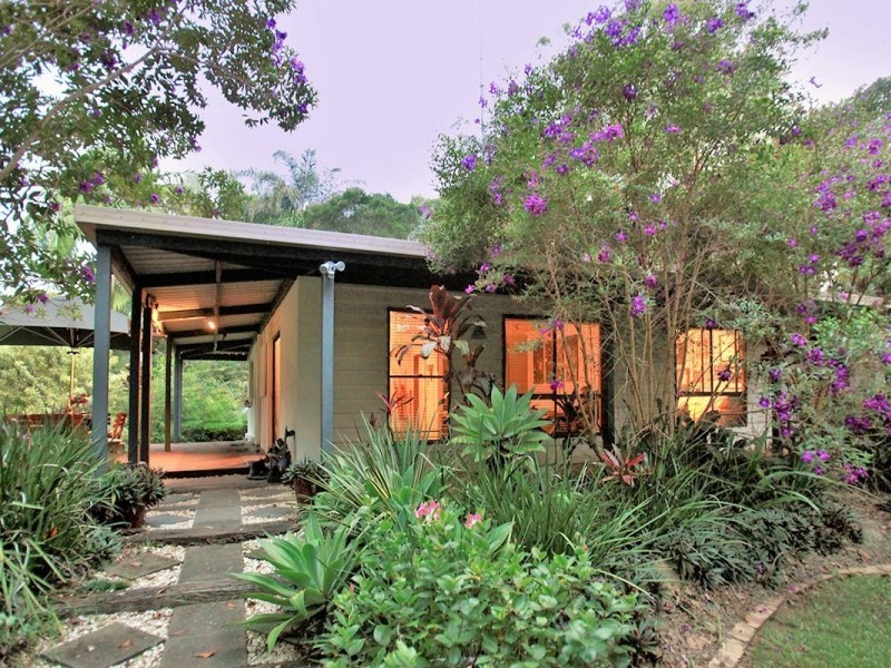 417  Pomona Kin-Kin Road, Pinbarren QLD 4568