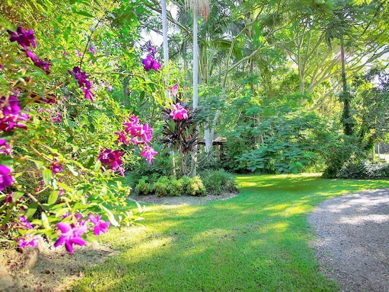 417  Pomona Kin-Kin Road, Pinbarren QLD 4568