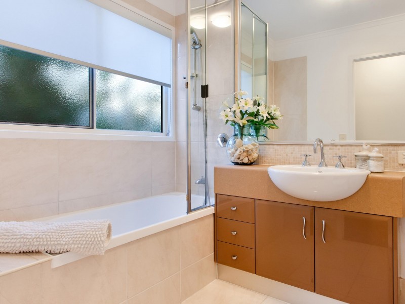 2/16  Sunseeker Close, Noosa Waters QLD 4566