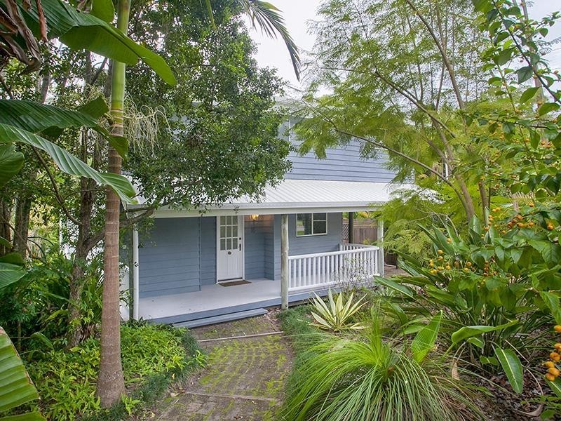 16 Palmer Crescent, Tewantin QLD 4565