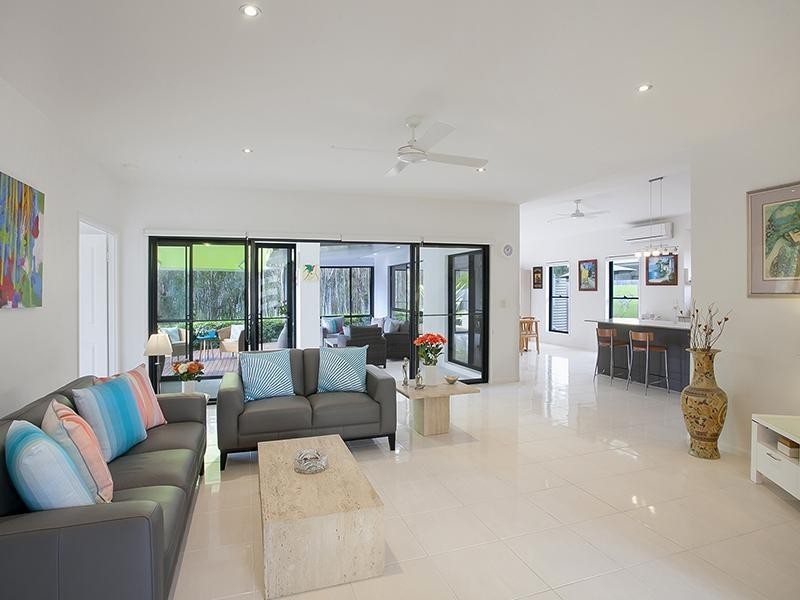 4/19a  Sunrise Avenue, Tewantin QLD 4565