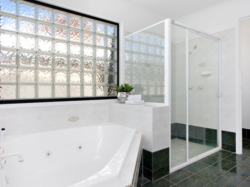 73 Shorehaven Drive, Noosa Waters QLD 4566