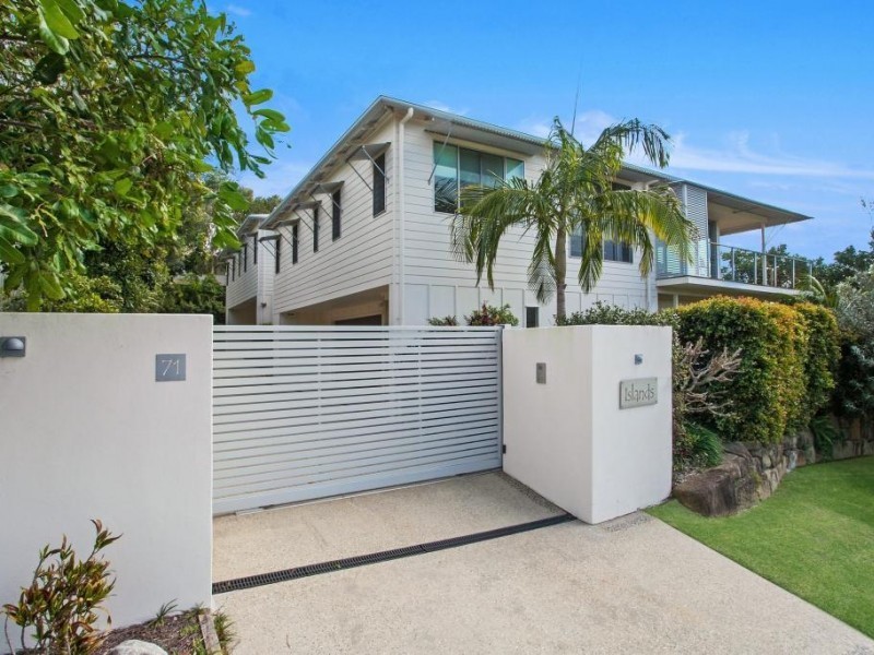 2/71 Southern Cross Parade, Sunrise Beach QLD 4567