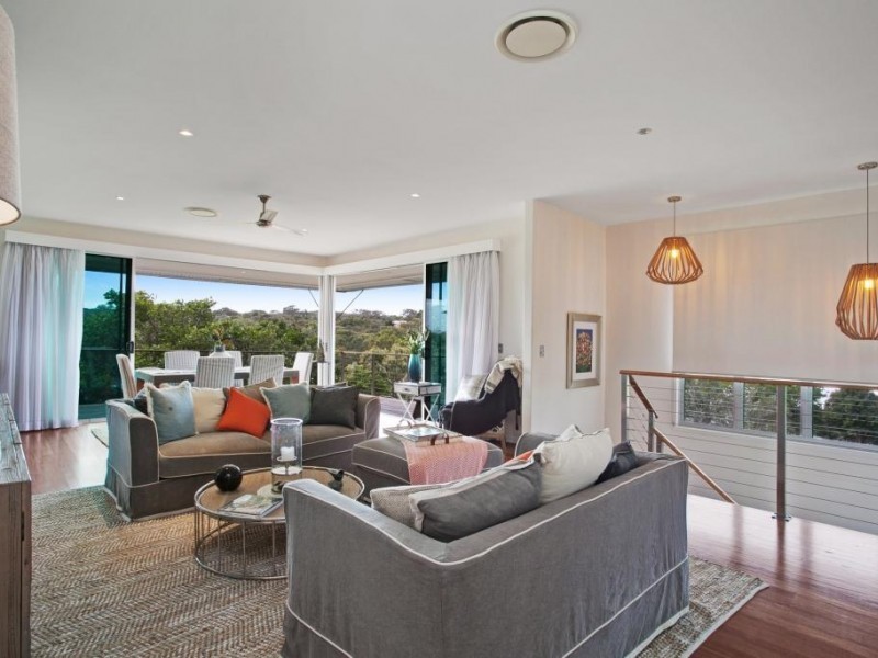 2/71 Southern Cross Parade, Sunrise Beach QLD 4567