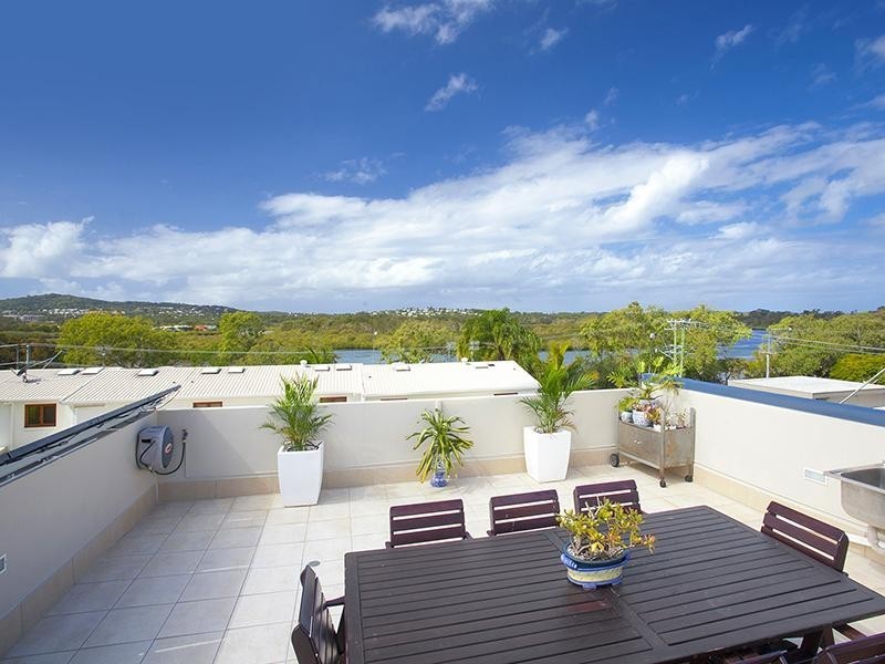 1/59 Elizabeth Street, Noosaville QLD 4566