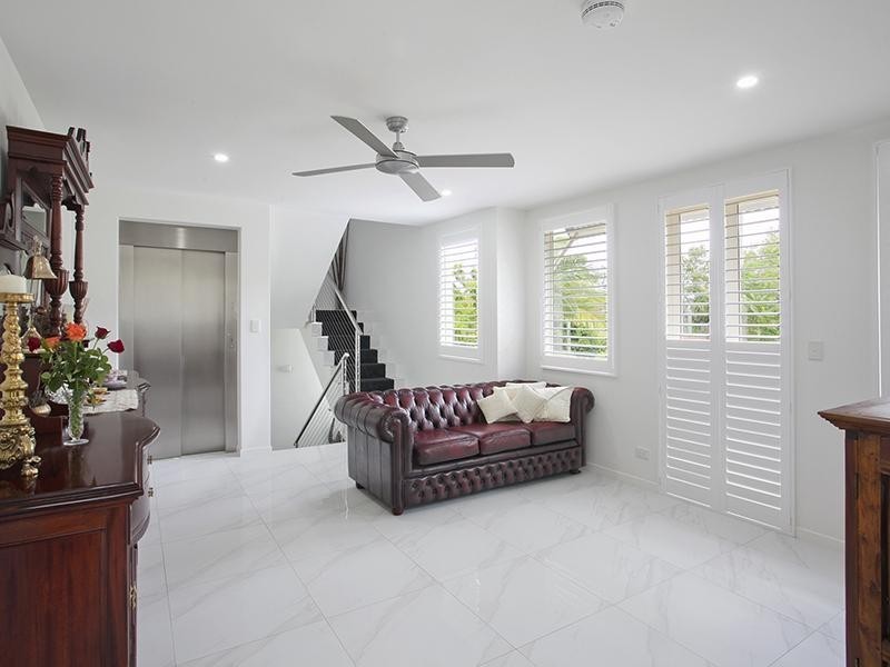1/59 Elizabeth Street, Noosaville QLD 4566