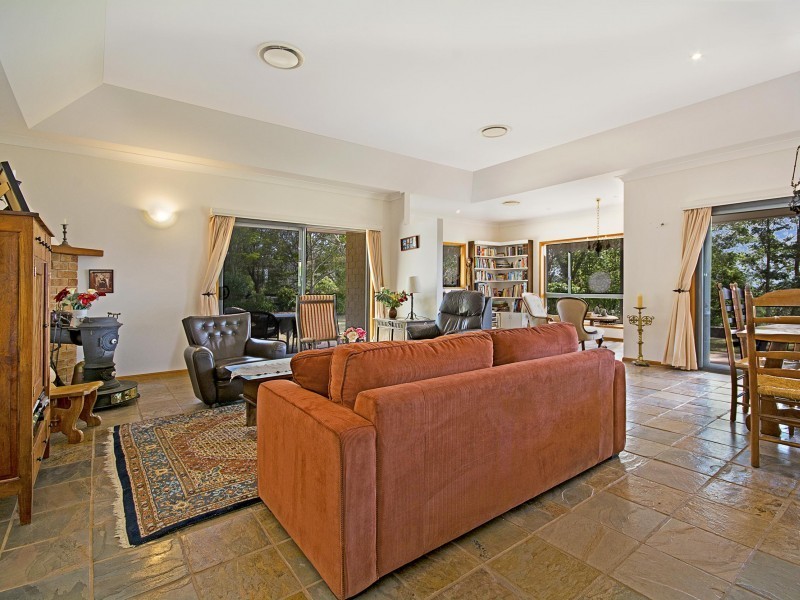 28 Crows Ash Lane, Black Mountain QLD 4563