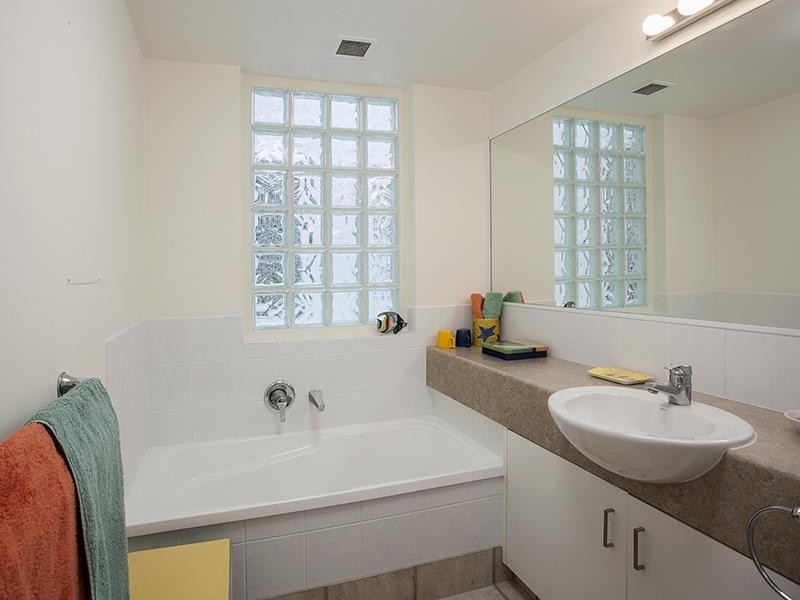 8/4 Serenity Close, Noosa Heads QLD 4567
