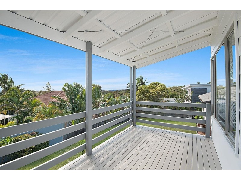 33 & 35 Arkana Drive, Noosa Heads QLD 4567