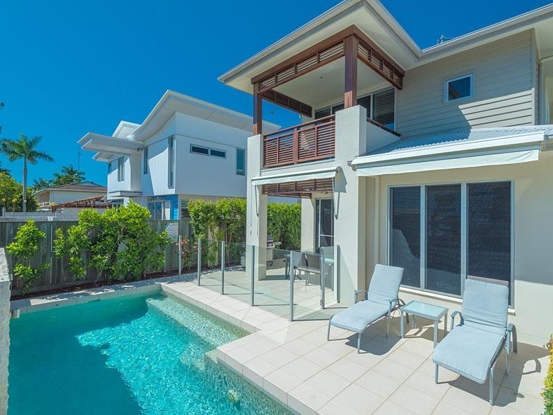 1/26 Elizabeth Street, Noosaville QLD 4566