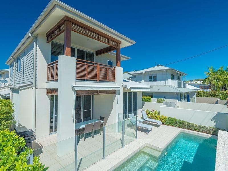 1/26 Elizabeth Street, Noosaville QLD 4566