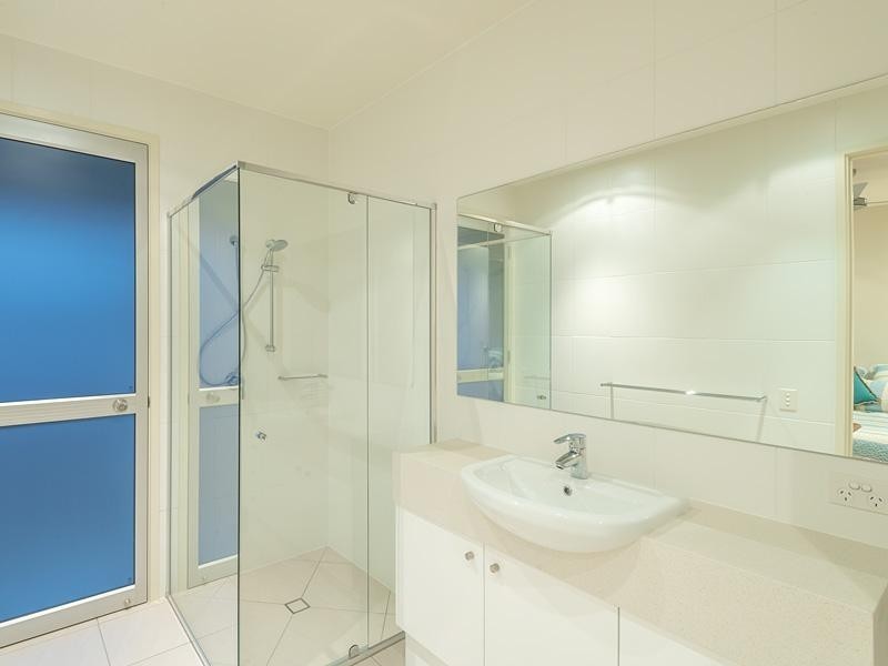 1/26 Elizabeth Street, Noosaville QLD 4566